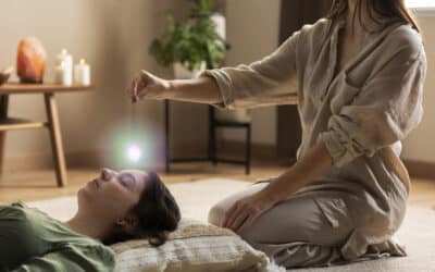 Cómo montar una consulta de Reiki: formación necesaria para ser terapeuta de Reiki